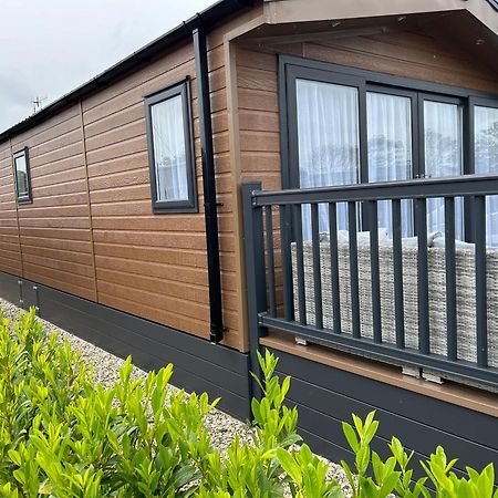 Kingfisher Lodge Long Acre Holiday Park Evesham Exterior foto